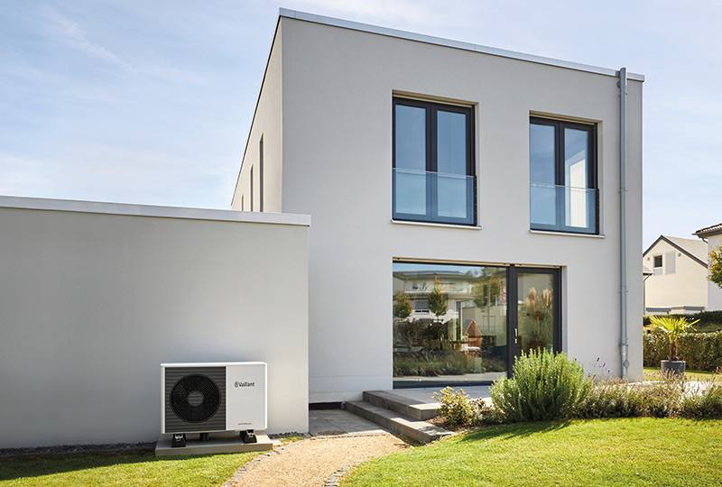 Luft/Wasser Wärmepumpe Vaillant aroTHERM